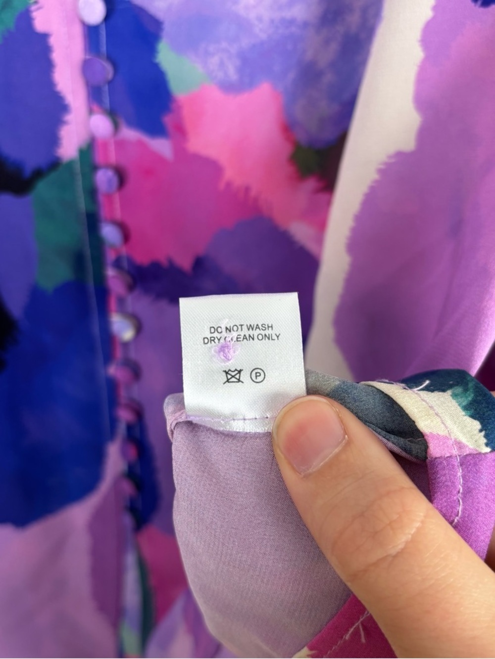 Tyler Boe Krista 100% Silk Watercolor Blouse Women’s Size Large 3/4 Sleeve - Picture 6 of 8